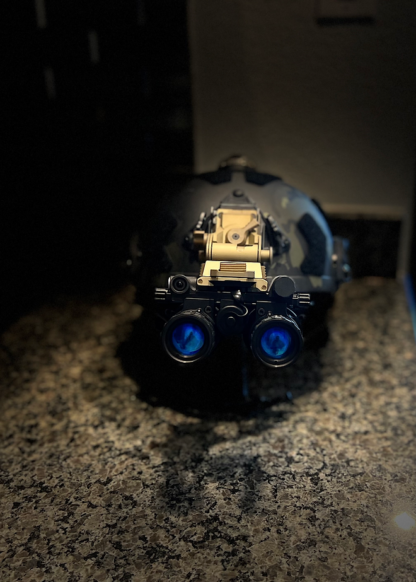 NVN Gen 3 Elbit Thin Filmed White Phosphor Binocular Ruggedized Night Vision Goggle (RNVG) - Image 3